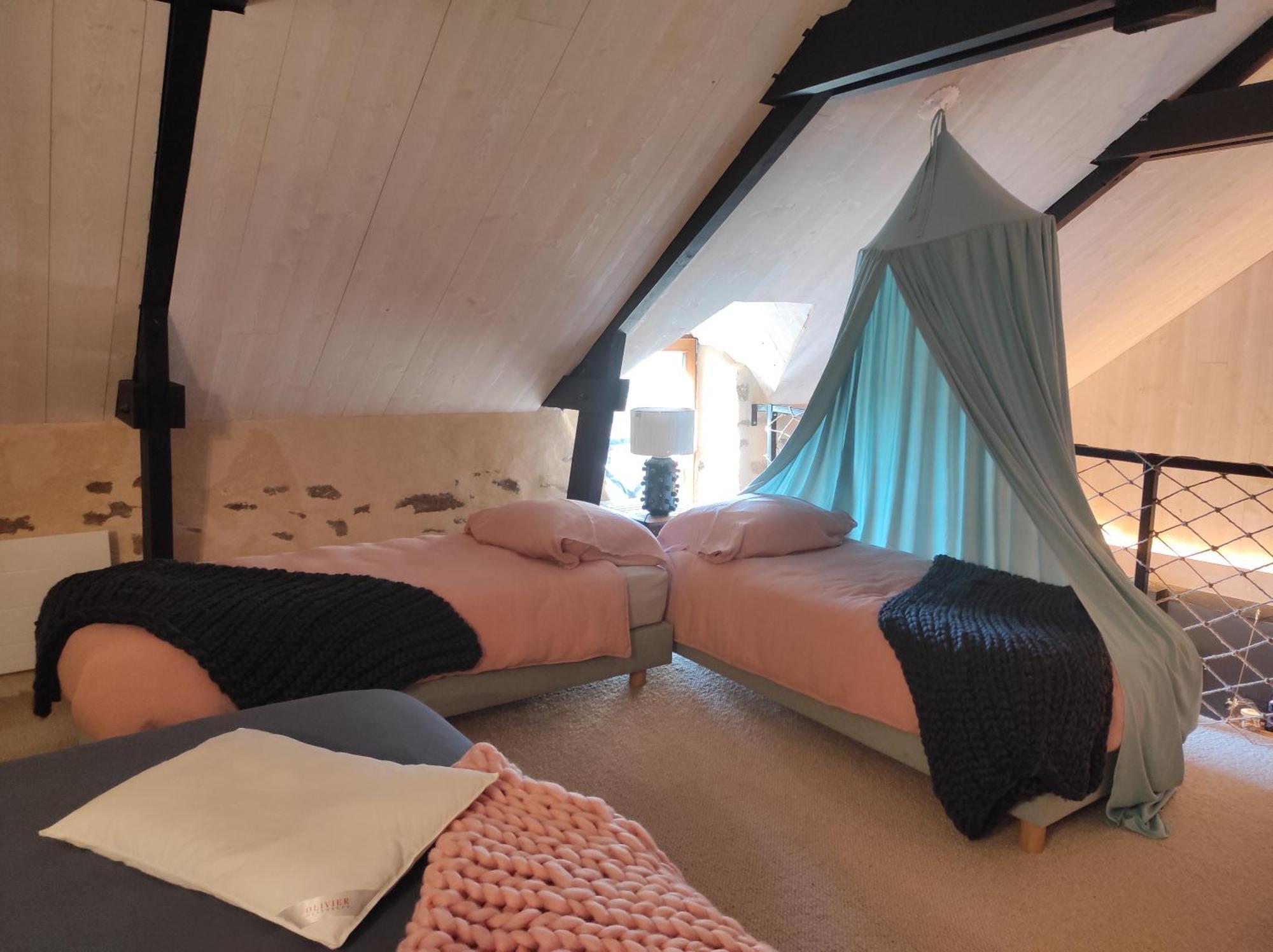 La Ville Es Riez Chambre D'Hotes Corseul Экстерьер фото